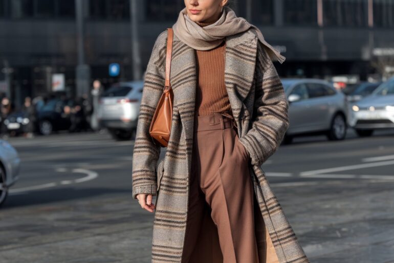 12 Dark Academia Winter Outfits Perfect for the Season