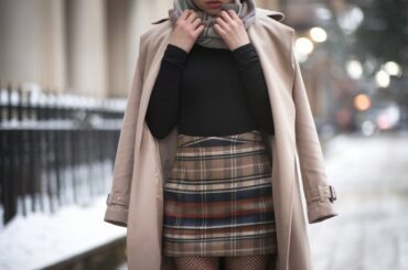 12 Winter Outfits With Mini Skirts Perfect For Cold Days